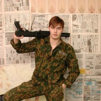 Sexy army stud - Picture 2
