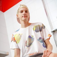 Blonde boy fucking himself - Picture 2