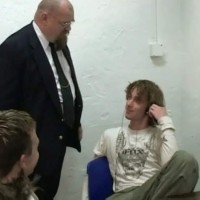Principal wood and the detention hall - Picture 3