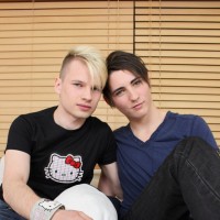 Kamyk Walker fucks Kyle Dickson - Picture 1