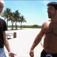 David and Goliath In Love - Picture 2