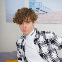 Cute gay boy - Picture 2