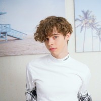 Cute gay boy - Picture 3