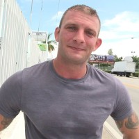 Guys have outdoor sex - Picture 1