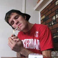 Alex smokes - Picture 1