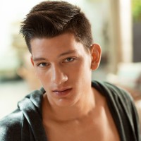 Dean Cullen - Picture 1