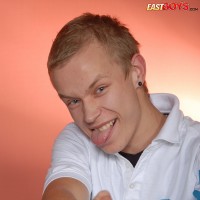Horny gay boy - Picture 12