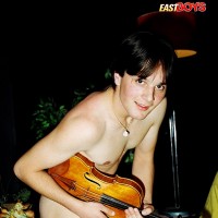 Hot brunette boy - Picture 13