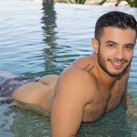 Hector & Manny - Picture 13