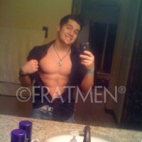 Julian - Picture 14