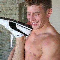 Nice collge dudes - Picture 11