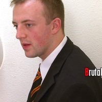Domineering schoolboy - Picture 3