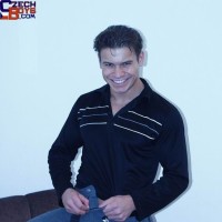 Muscular dude - Picture 3