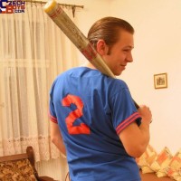 Horny baseball player - Picture 2