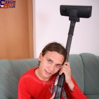 Boy posing - Picture 5