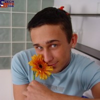 Czech stud posing naked - Picture 2