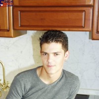 Romanin boy naked - Picture 2