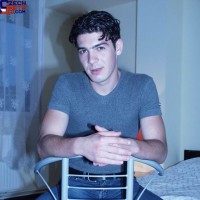 Brunette guy - Picture 2