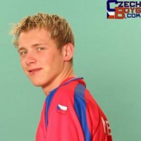 Blond european twink posing naked - Picture 3