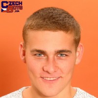 Muscle stud from europe naked - Picture 1