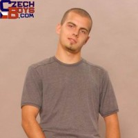 Guy naked - Picture 1