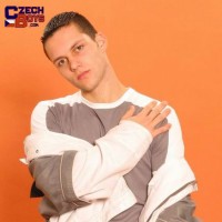 Czech twink posing naked - Picture 3
