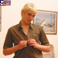 Blond czech amateur - Picture 2