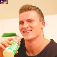Muscle stud naked - Picture 2