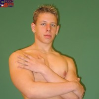 Hot twink naked - Picture 9