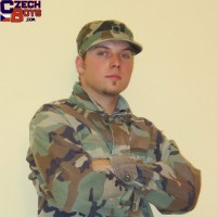 Military stud stripping - Picture 3