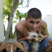 Pornstars and puppy dogs - Picture 3