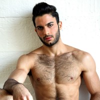 Tony Milan - Picture 1