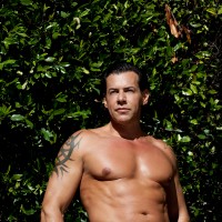 Hot muscle naked - Picture 13