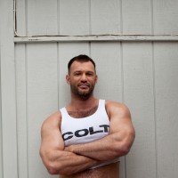 Big hairy muscle man - Picture 10