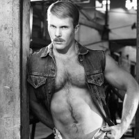Butch Barnes naked - Picture 3