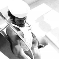 Mike Morris posing naked - Picture 10