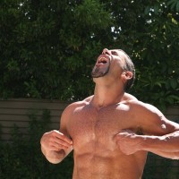 Leo Rocca shows his body - Picture 14