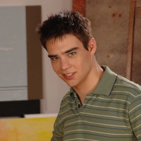 Zack Randall stripping - Picture 1