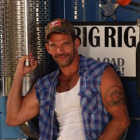 Gus Mattox outdoors - Picture 1
