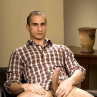 Horny guy - Picture 5
