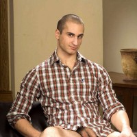 Horny guy - Picture 6