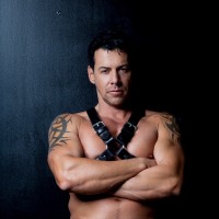 Muscle man in leather pants. - Picture 14