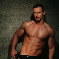 Hot muscle man - Picture 9