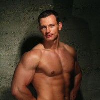 Hot muscle man - Picture 10