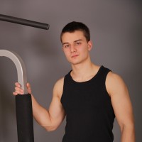 Taking Hold, scene 3 - Picture 13