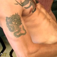 Joe gets dirty - Picture 1