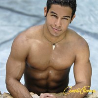 Hot muscled latino - Picture 2