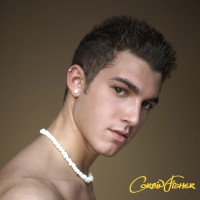 Tony shows cock - Picture 1