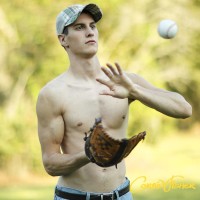 Travis - Picture 1