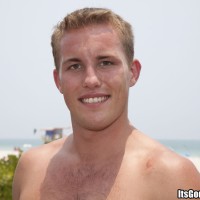 Poor asshole! - Picture 2